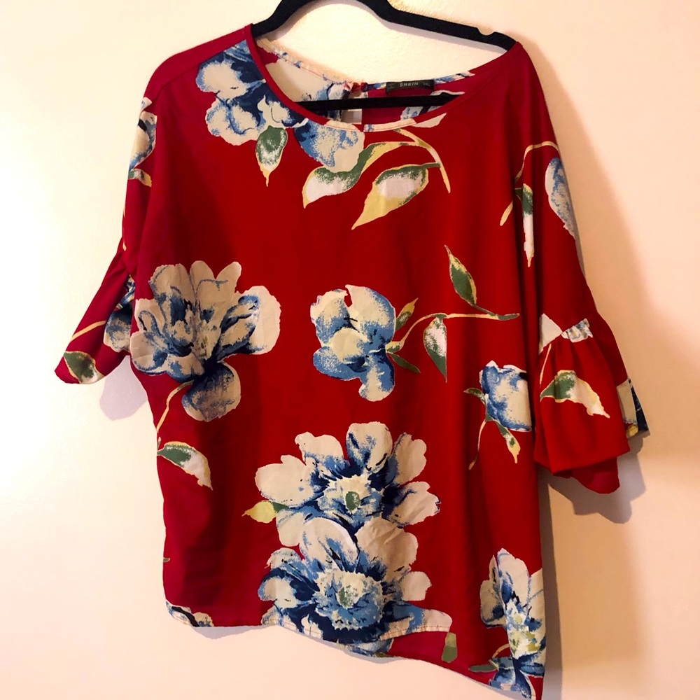 Red floral flutter sleeve plus size blouse